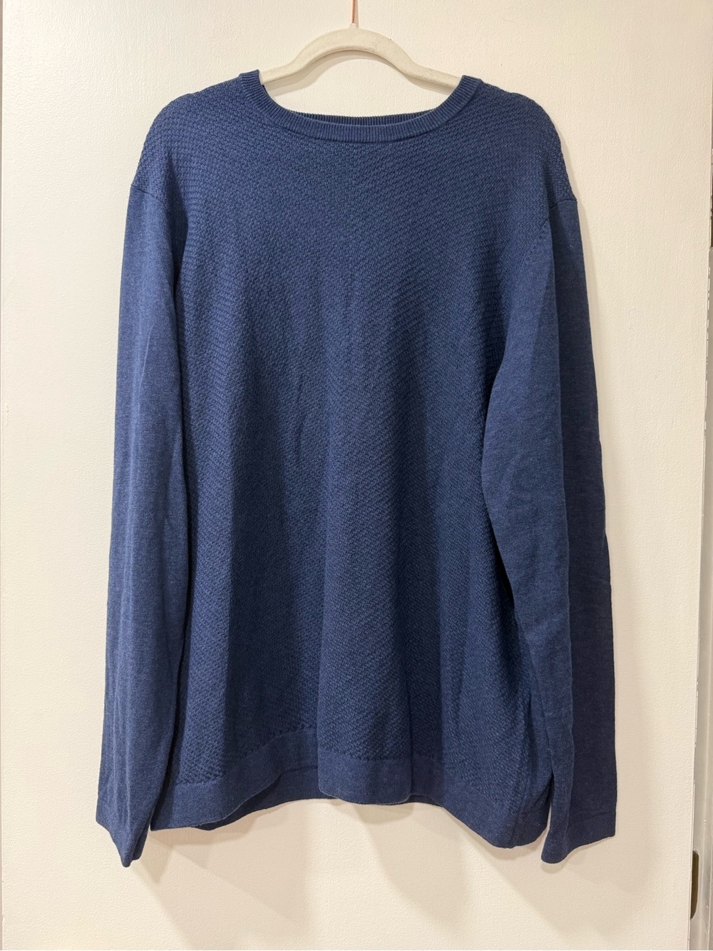 Under Armour Navy Crew Pullover Sweater
